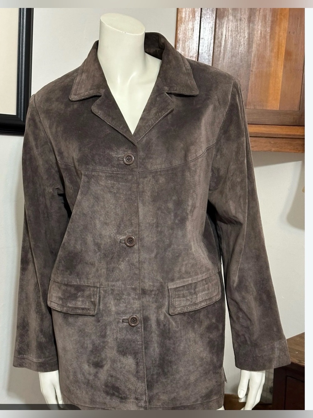 Women’s chocolate brown Suede Button-Front Jacket